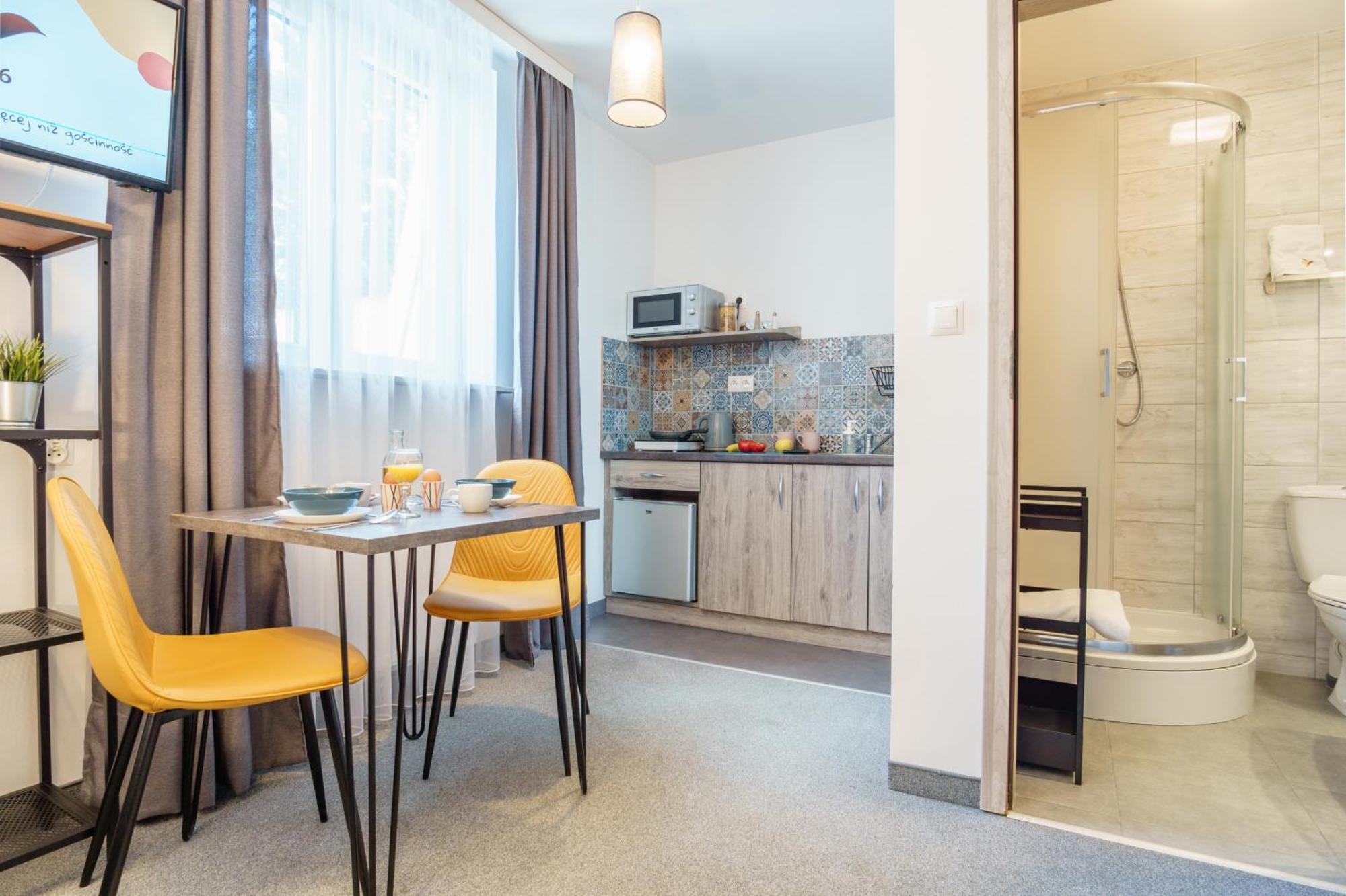 Pokoje Z Aneksami Orla 6 Lublin Exteriör bild